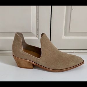 New Chinese Laundry Focus Booties Mink 8